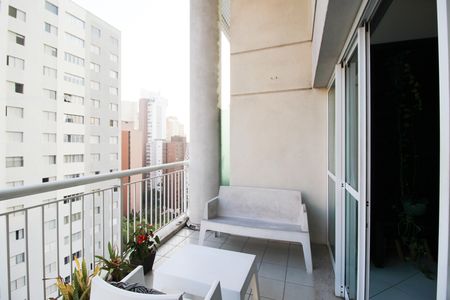 Apartamento para alugar com 74m², 1 quarto e 2 vagas Apartamento para alugar com 74m², 1 quarto e 2 vagasVaranda
