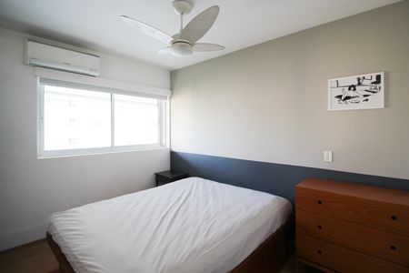 Apartamento para alugar com 74m², 1 quarto e 2 vagas Apartamento para alugar com 74m², 1 quarto e 2 vagasQuarto