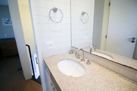 Apartamento para alugar com 74m², 1 quarto e 2 vagas Apartamento para alugar com 74m², 1 quarto e 2 vagasBanheiro