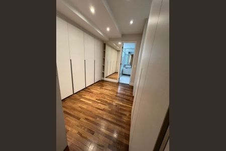 Corredor de apartamento à venda com 3 quartos, 190m² em Indianópolis, São Paulo
