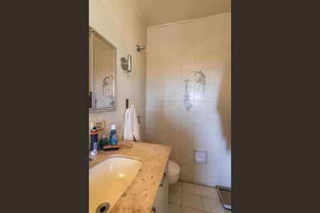 Casa à venda com 360m², 3 quartos e 5 vagasBanheiro da Suite