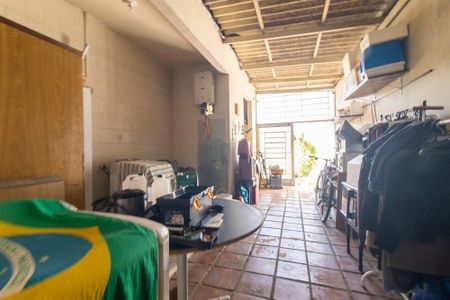 Casa à venda com 360m², 3 quartos e 5 vagasÁrea de Serviço