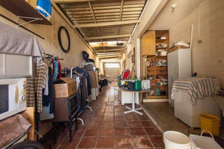 Casa à venda com 360m², 3 quartos e 5 vagasÁrea de Serviço