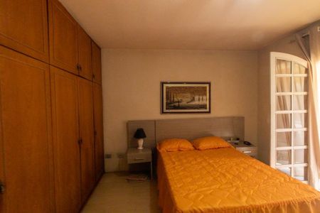 Casa à venda com 360m², 3 quartos e 5 vagasSuíte