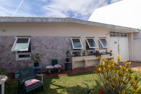 Casa à venda com 360m², 3 quartos e 5 vagasFachada