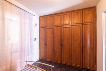 Casa à venda com 360m², 3 quartos e 5 vagasQuarto 4