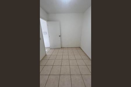Quarto de apartamento para alugar com 2 quartos, 43m² em Jardim Vitoria, Belo Horizonte