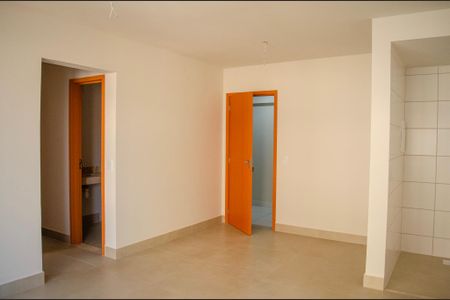 Sala de apartamento à venda com 2 quartos, 64m² em Setor Bueno, Goiânia