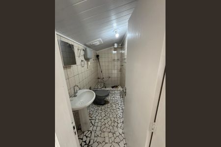 Casa à venda com 150m², 3 quartos e 3 vagas Casa à venda com 150m², 3 quartos e 3 vagasBanheiro 1