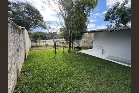 Casa à venda com 150m², 3 quartos e 3 vagas Casa à venda com 150m², 3 quartos e 3 vagasQuintal