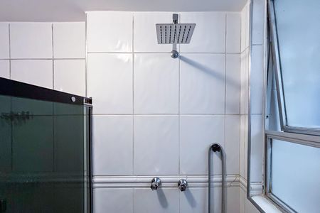 Apartamento para alugar com 180m², 3 quartos e 2 vagas