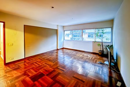 Apartamento para alugar com 180m², 3 quartos e 2 vagas