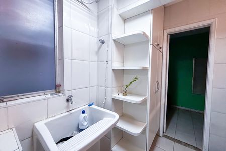 Apartamento para alugar com 180m², 3 quartos e 2 vagas