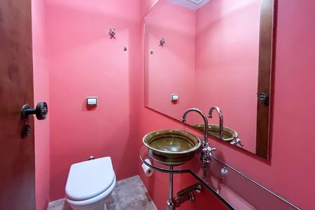 Apartamento para alugar com 180m², 3 quartos e 2 vagas