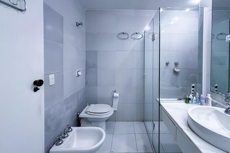 Apartamento para alugar com 180m², 3 quartos e 2 vagas