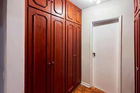 Apartamento para alugar com 180m², 3 quartos e 2 vagas