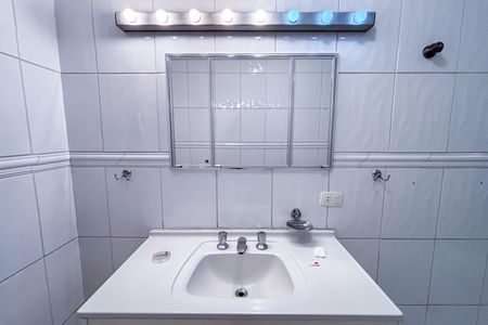 Apartamento para alugar com 180m², 3 quartos e 2 vagas