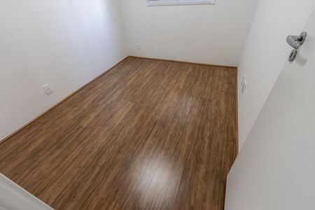 Quarto 1 de apartamento para alugar com 2 quartos, 34m² em Parque Industrial Tomas Edson, São Paulo