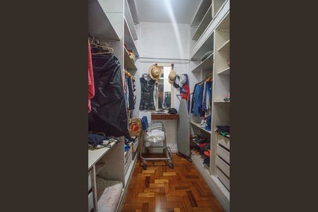 Apartamento à venda com 114m², 3 quartos e 1 vaga Apartamento à venda com 114m², 3 quartos e 1 vagaQuarto Suite Closet