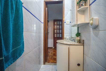 Apartamento à venda com 114m², 3 quartos e 1 vaga Apartamento à venda com 114m², 3 quartos e 1 vagaBanheiro Social