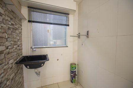 Apartamento para alugar com 52m², 2 quartos e sem vagaCozinha e Área de Serviço