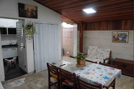 Casa de condomínio à venda com 122m², 1 quarto e 2 vagas Casa de condomínio à venda com 122m², 1 quarto e 2 vagasÁrea Gourmet