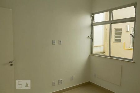 Apartamento à venda com 130m², 3 quartos e 1 vaga Apartamento à venda com 130m², 3 quartos e 1 vagaQuarto