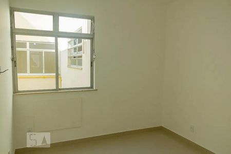 Apartamento à venda com 130m², 3 quartos e 1 vaga Apartamento à venda com 130m², 3 quartos e 1 vagaQuarto