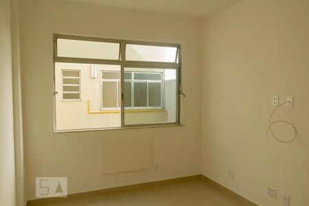 Apartamento à venda com 130m², 3 quartos e 1 vaga Apartamento à venda com 130m², 3 quartos e 1 vagaQuarto