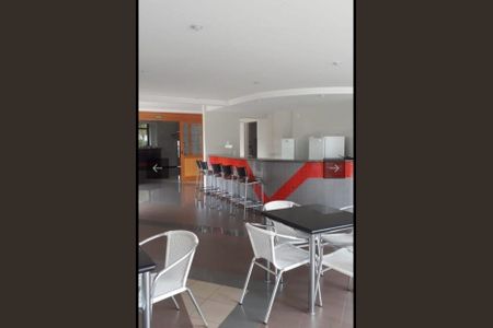Apartamento para alugar com 117m², 3 quartos e 2 vagas Apartamento para alugar com 117m², 3 quartos e 2 vagasÁrea comum