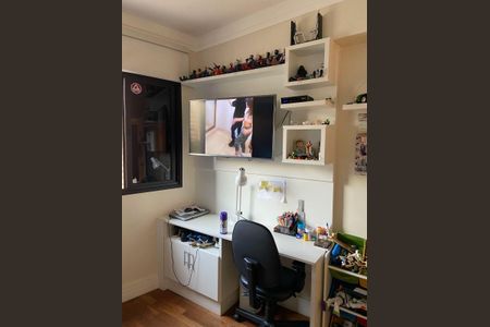 Apartamento para alugar com 117m², 3 quartos e 2 vagas Apartamento para alugar com 117m², 3 quartos e 2 vagasQuarto