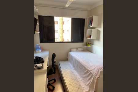 Apartamento para alugar com 117m², 3 quartos e 2 vagas Apartamento para alugar com 117m², 3 quartos e 2 vagasQuarto