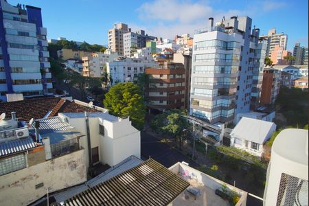 Sala - Vista de apartamento à venda com 1 quarto, 38m² em Independência, Porto Alegre