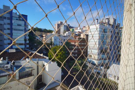 Suíte Americana - Vista de apartamento à venda com 1 quarto, 38m² em Independência, Porto Alegre