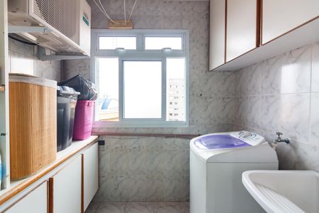 Apartamento para alugar com 75m², 2 quartos e 1 vagaÁrea de Serviço