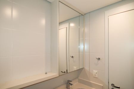 Studio para alugar com 32m², 1 quarto e sem vaga Studio para alugar com 32m², 1 quarto e sem vagaBanheiro