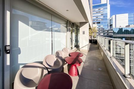 Studio para alugar com 32m², 1 quarto e sem vaga Studio para alugar com 32m², 1 quarto e sem vagaCoworking