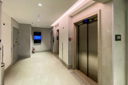 Apartamento para alugar com 31m², 1 quarto e sem vaga Apartamento para alugar com 31m², 1 quarto e sem vagaHall de Entrada