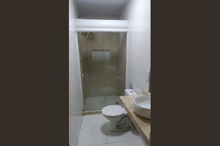 Casa para alugar com 50m², 2 quartos e 3 vagas Casa para alugar com 50m², 2 quartos e 3 vagasBanheiro