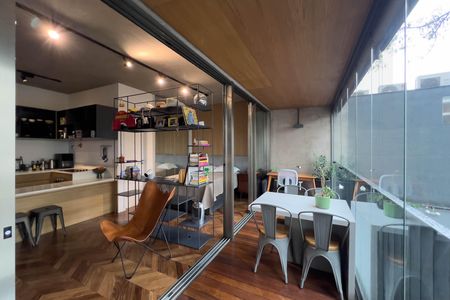 Studio à venda com 45m², 1 quarto e 1 vagaVaranda