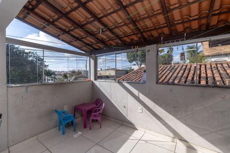 Casa à venda com 273m², 3 quartos e 4 vagas Casa à venda com 273m², 3 quartos e 4 vagasSala de Jantar