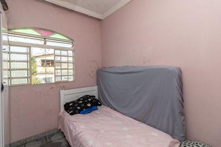 Casa à venda com 273m², 3 quartos e 4 vagas Casa à venda com 273m², 3 quartos e 4 vagasQuarto 1