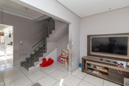 Sala de casa à venda com 3 quartos, 273m² em Planalto, Belo Horizonte
