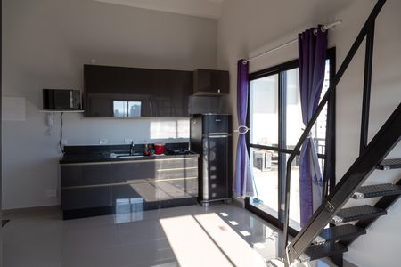 Cozinha de kitnet/studio à venda com 1 quarto, 33m² em Vila Galvão, Guarulhos