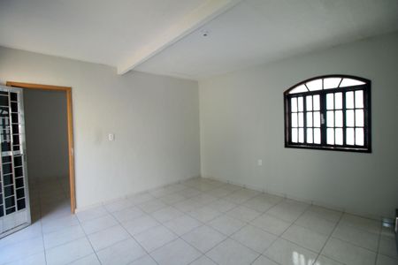 Casa para alugar com 110m², 1 quarto e 1 vagaSala