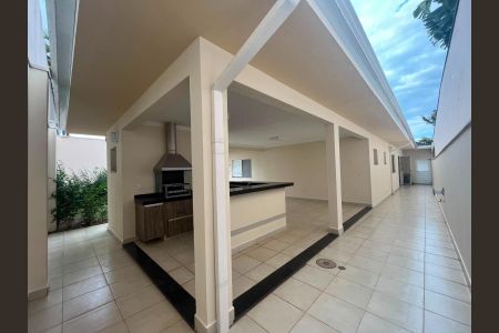 Casa de condomínio à venda com 234m², 3 quartos e 4 vagas
