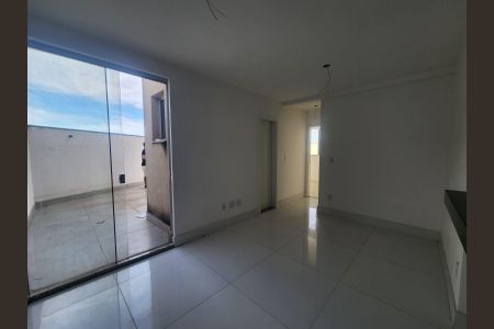 Sala de apartamento para alugar com 2 quartos, 184m² em Cabral, Contagem