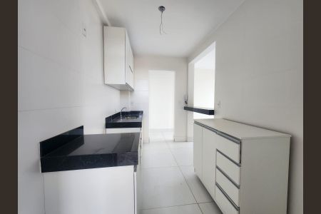 Apartamento para alugar com 184m², 2 quartos e 4 vagas Apartamento para alugar com 184m², 2 quartos e 4 vagasCozinha