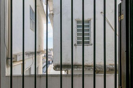 Vista da Sala de casa para alugar com 1 quarto, 40m² em Brás de Pina, Rio de Janeiro