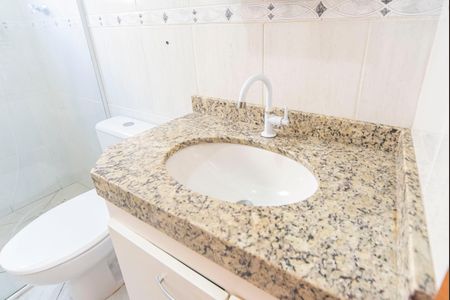 Apartamento para alugar com 140m², 2 quartos e 2 vagas Apartamento para alugar com 140m², 2 quartos e 2 vagasBanheiro do Quarto 2